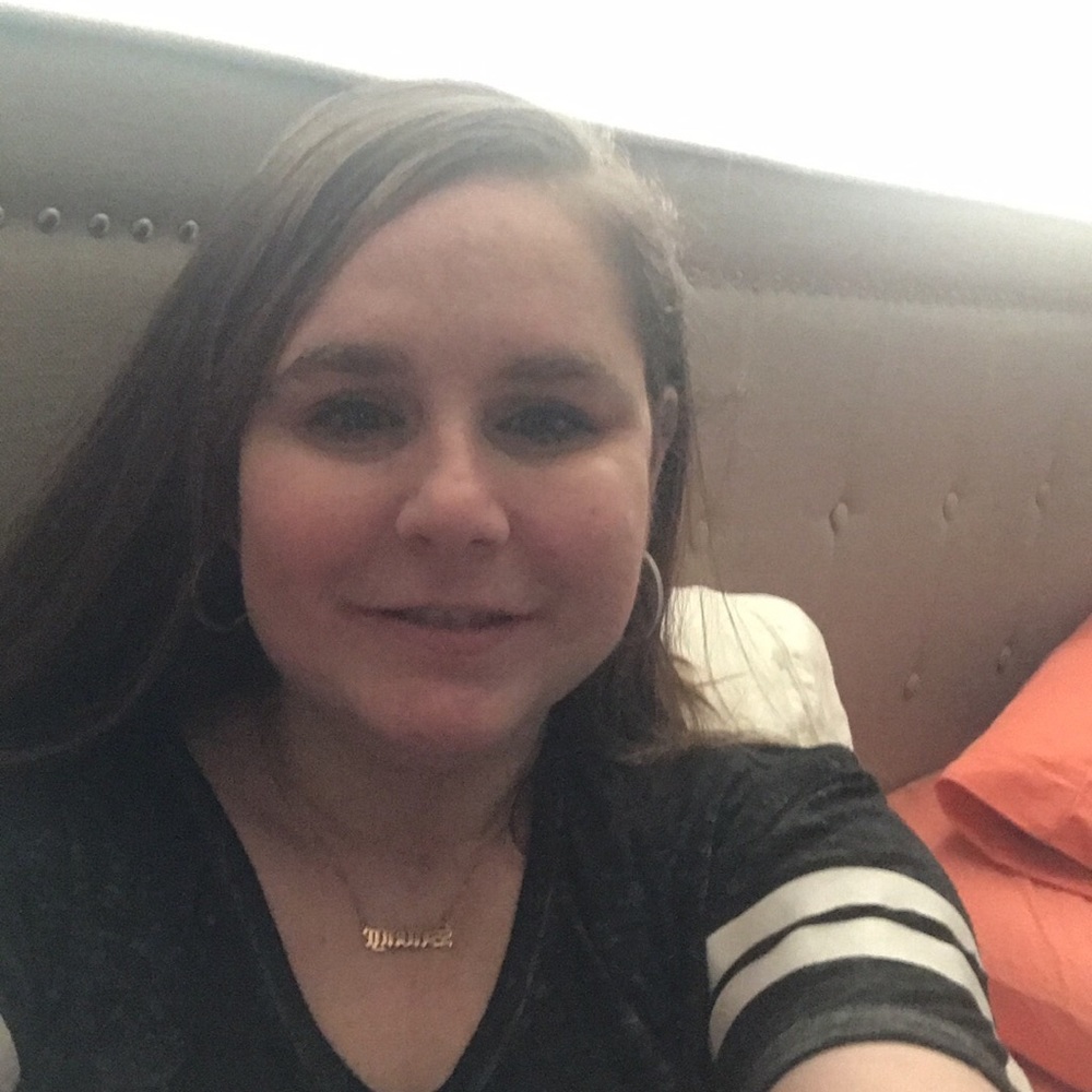 Meet your Posher, Jennifer